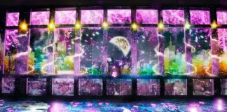 Flores de cerejeiras na Tokyo Tower, uma fantástica experiência digital