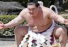 Após muitas lutas, lutador de sumô Yokozuna Hakuho consegue cidadania japonesa