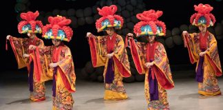 Comemoração do Dia Mundial do Uchinanchu na AOKB em 27 de Outubro