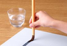 Quer praticar kanji e está cansado de desperdiçar papel? Conheça esta opção reutilizável